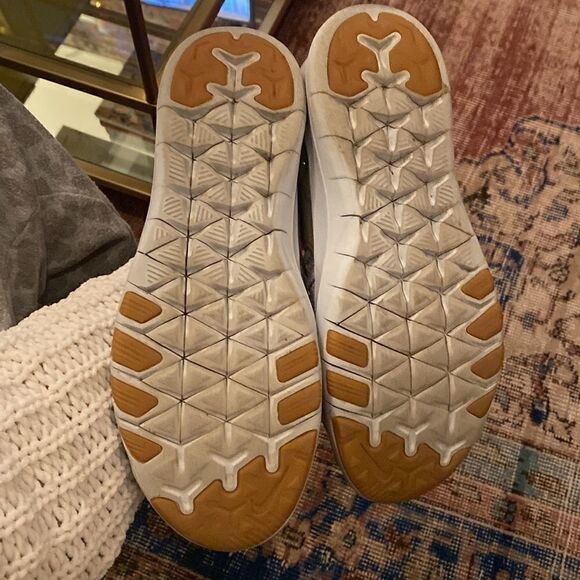 Nike Free Runs  - Picture 7 of 8